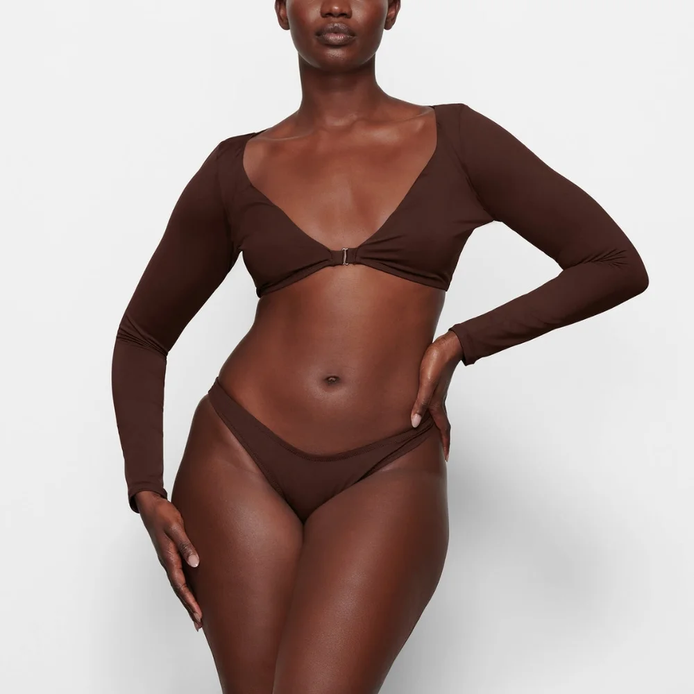 NWT SKIMS SWIM LONG SLEEVE SHRUG IN COCOA SIZE XXS